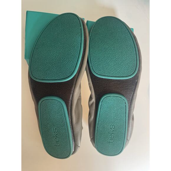 Tieks by Gavrieli Taupe Ballet Flats Size 8 Complete Set - Picture 3 of 6